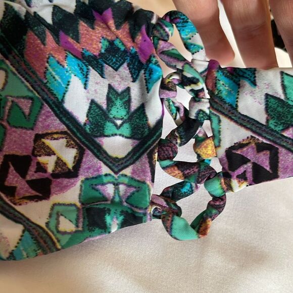 PALMAROSA BIKINI TOP.   NEW WITH TAGS - Picture 9 of 9